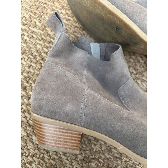 Vionic Womens Joy Vera Leather Stacked Heel Booties - Picture 3 of 9